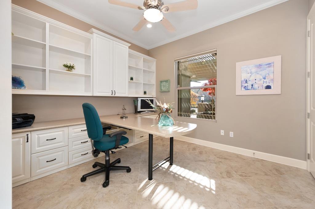 1216 Segolily Lane