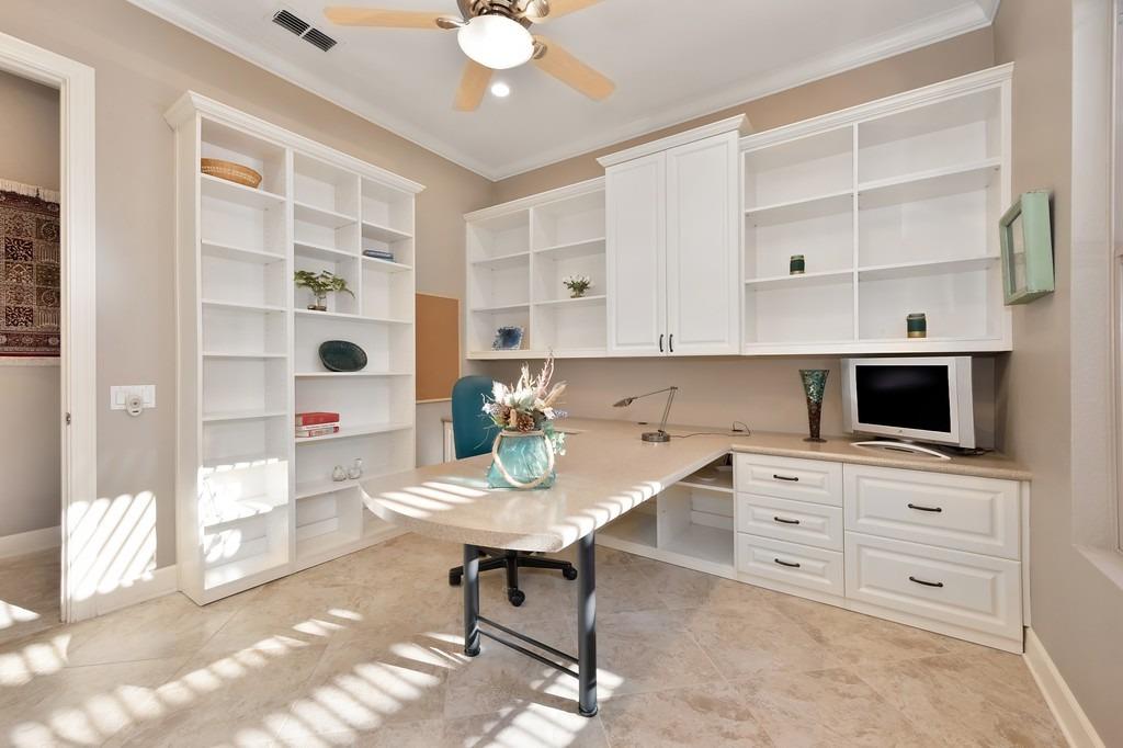 1216 Segolily Lane