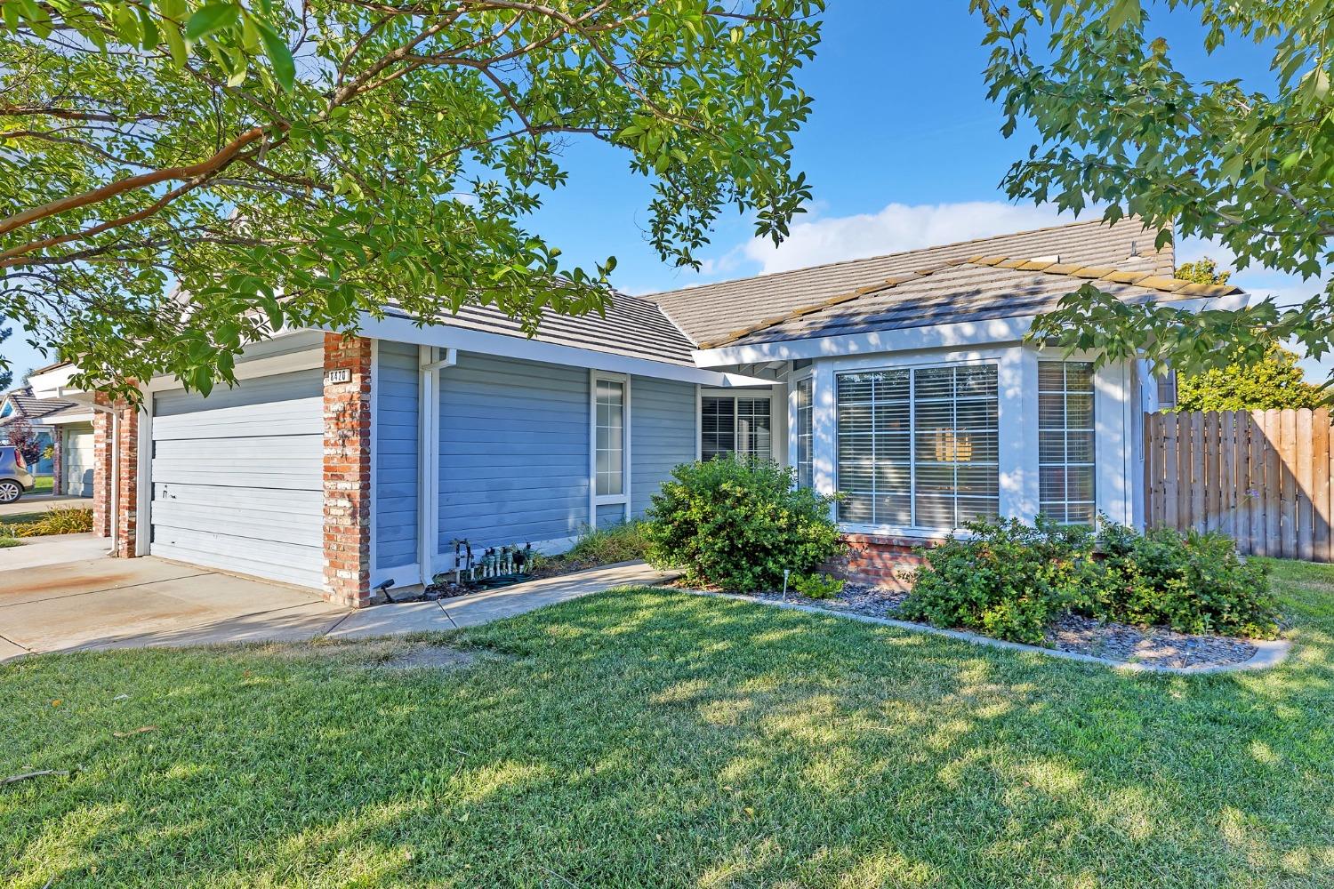 8420 Cedar Hill Court