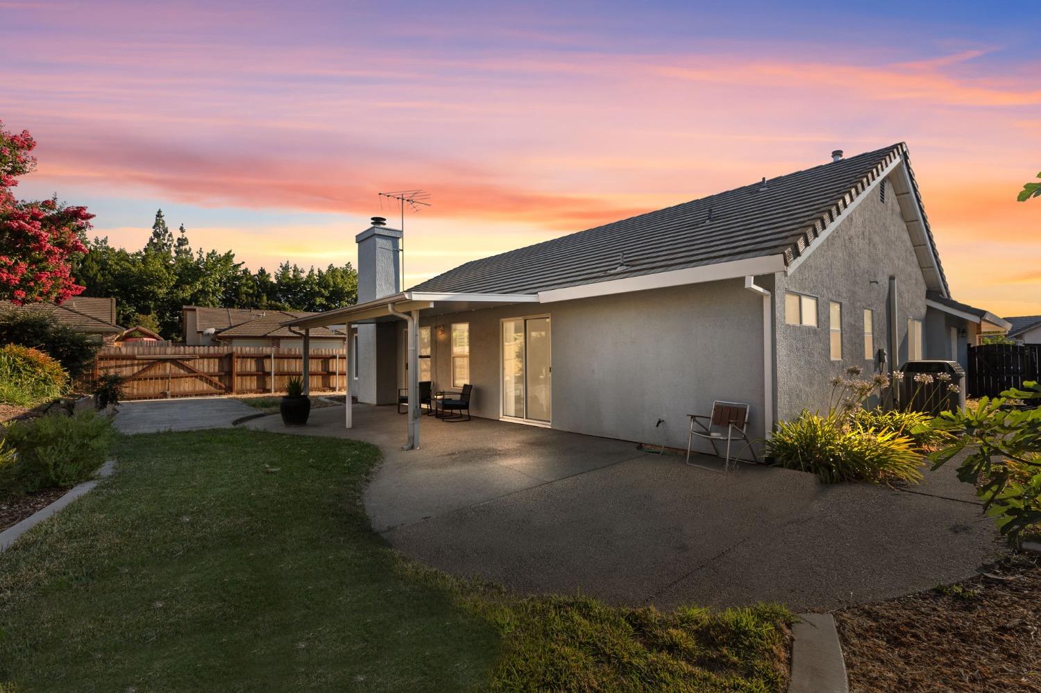 8420 Cedar Hill Court