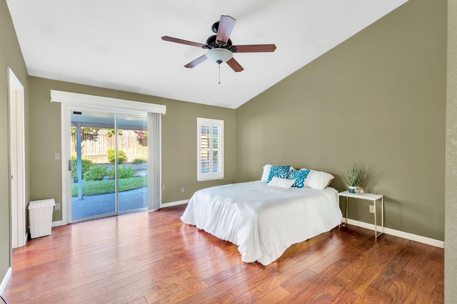 8420 Cedar Hill Court