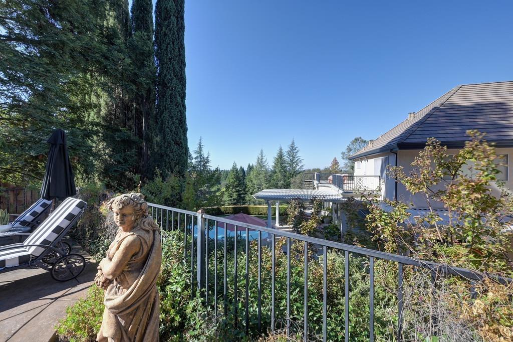 261 Cascade Falls Drive