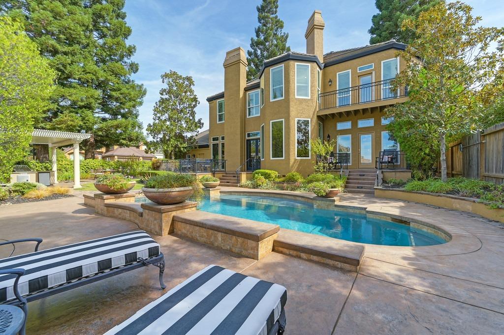 261 Cascade Falls Drive