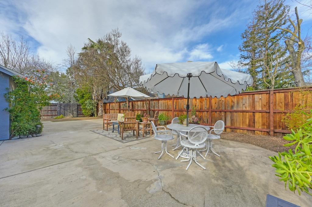 8120 Bellsbrae Drive