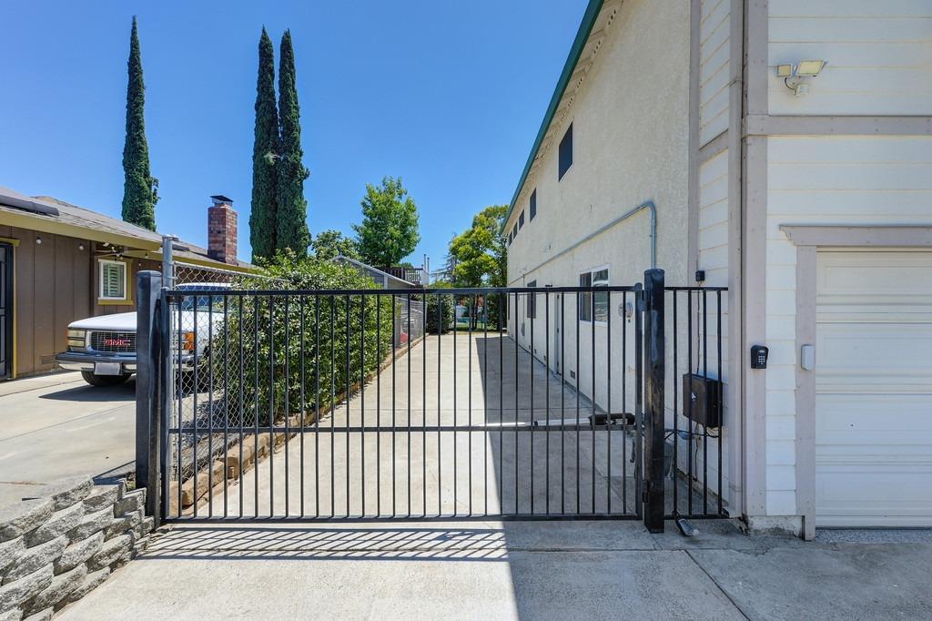 3440 Argonaut Drive