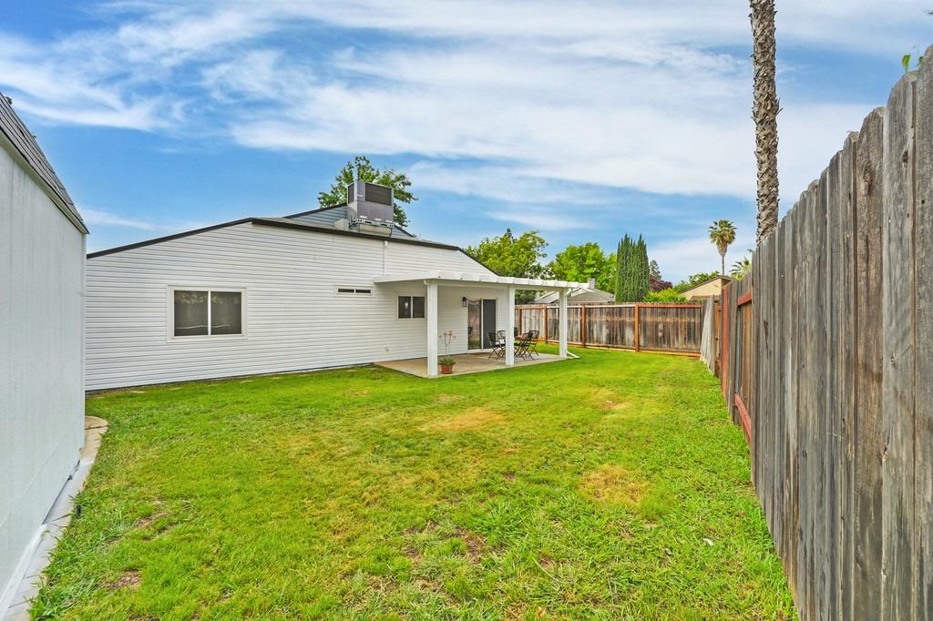 4553 Loch Haven Way