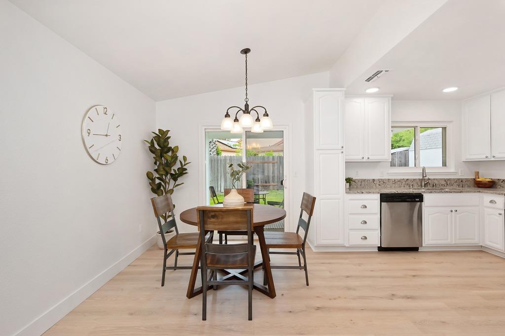 4553 Loch Haven Way