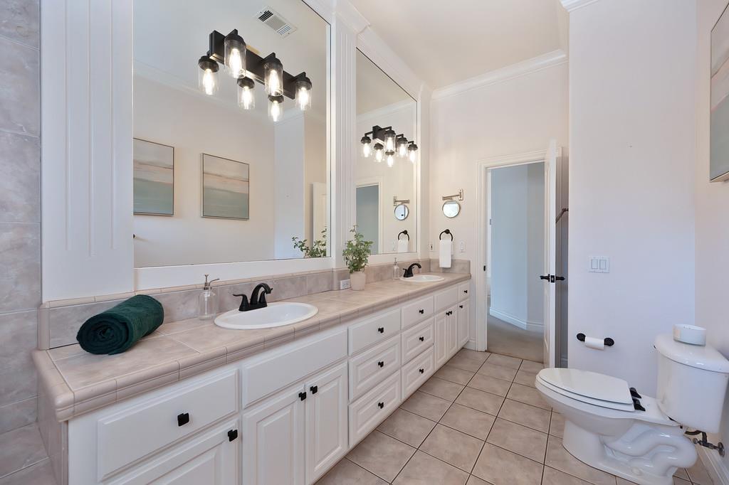 4800 Miners Cove Circle