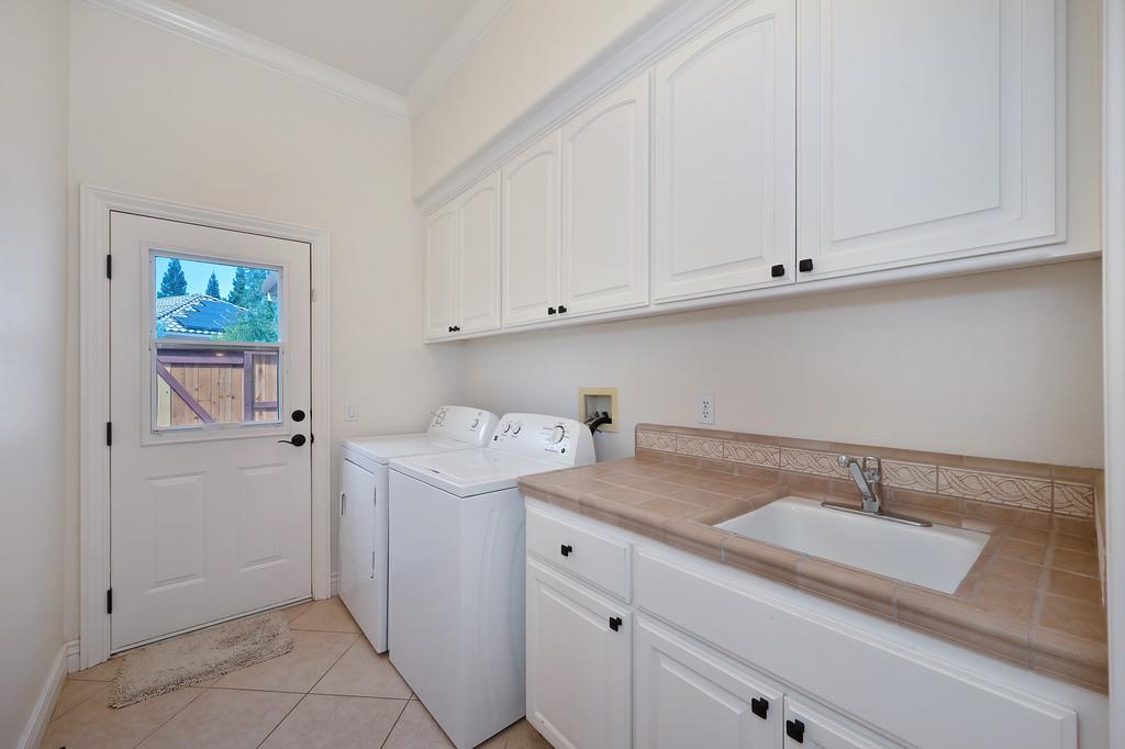 4800 Miners Cove Circle