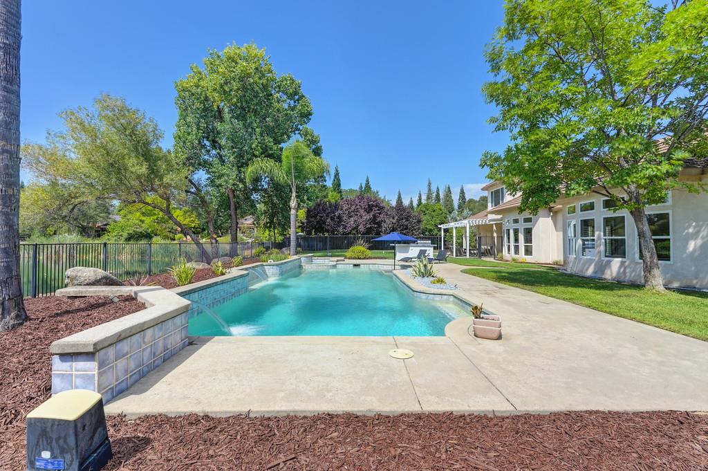 4800 Miners Cove Circle