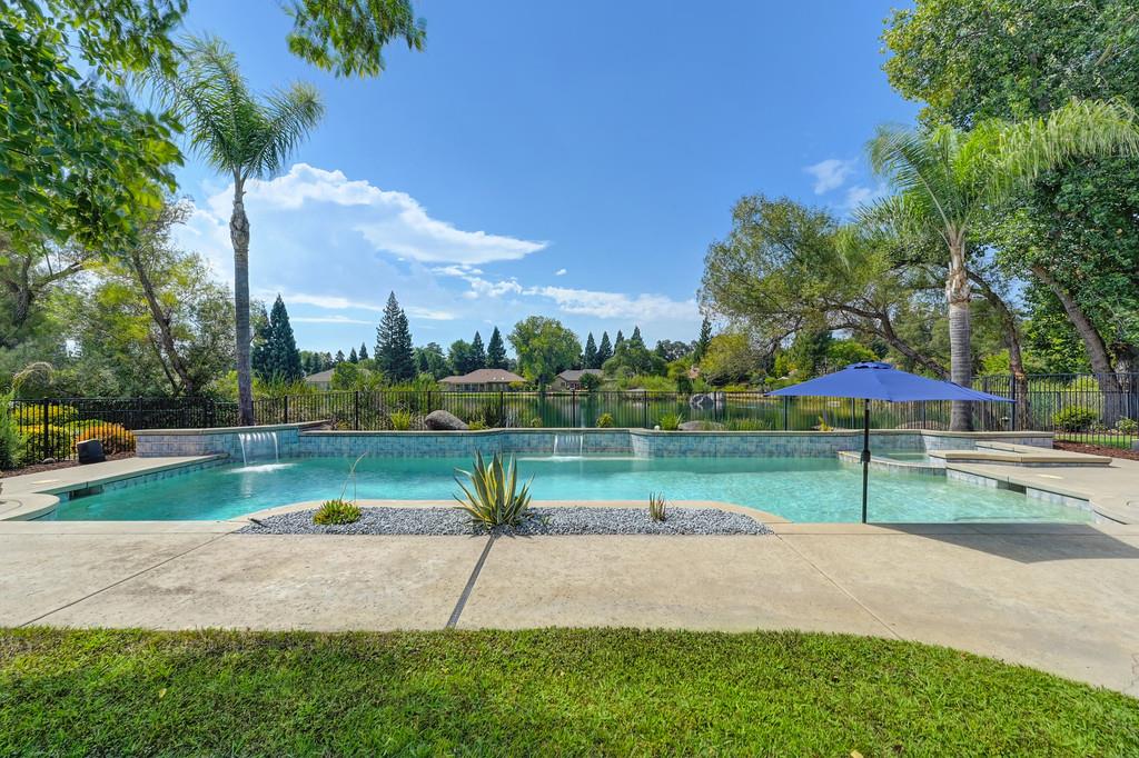 4800 Miners Cove Circle