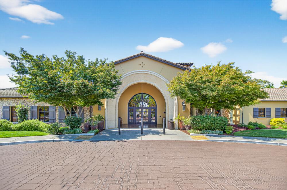 4560 Paso Centro Lane