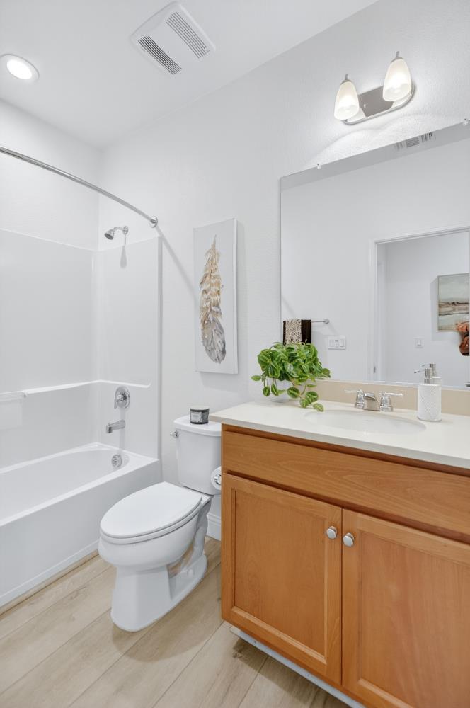 4560 Paso Centro Lane