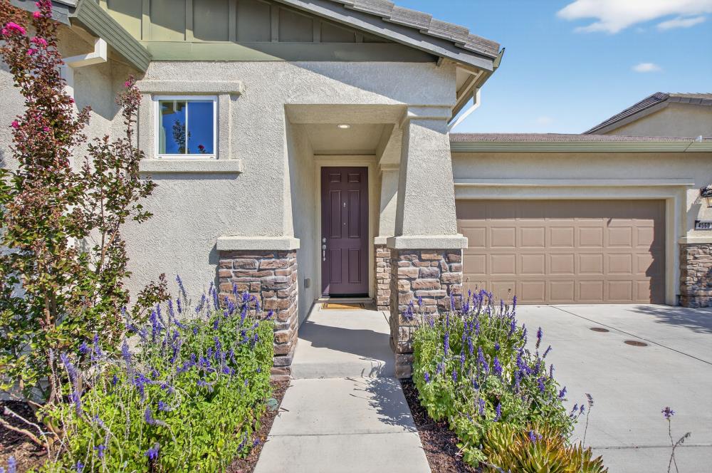 4560 Paso Centro Lane