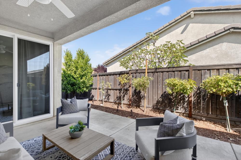 4560 Paso Centro Lane