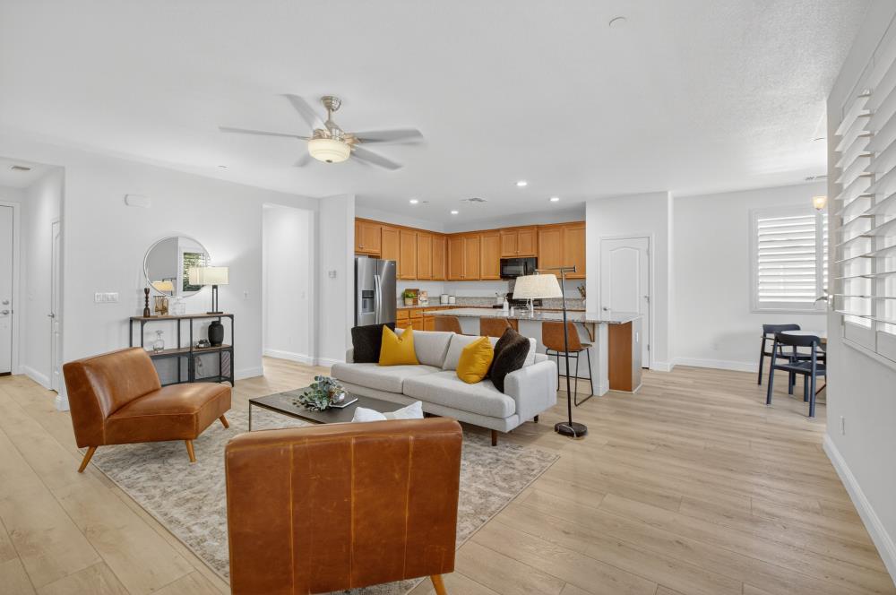 4560 Paso Centro Lane