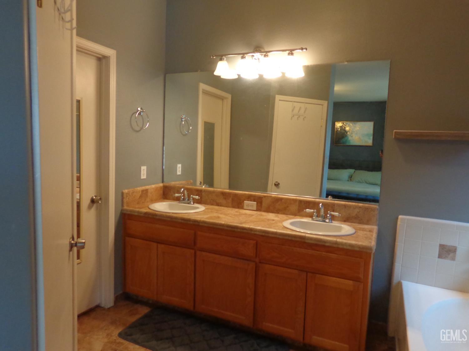 11406 Valley Forge Way