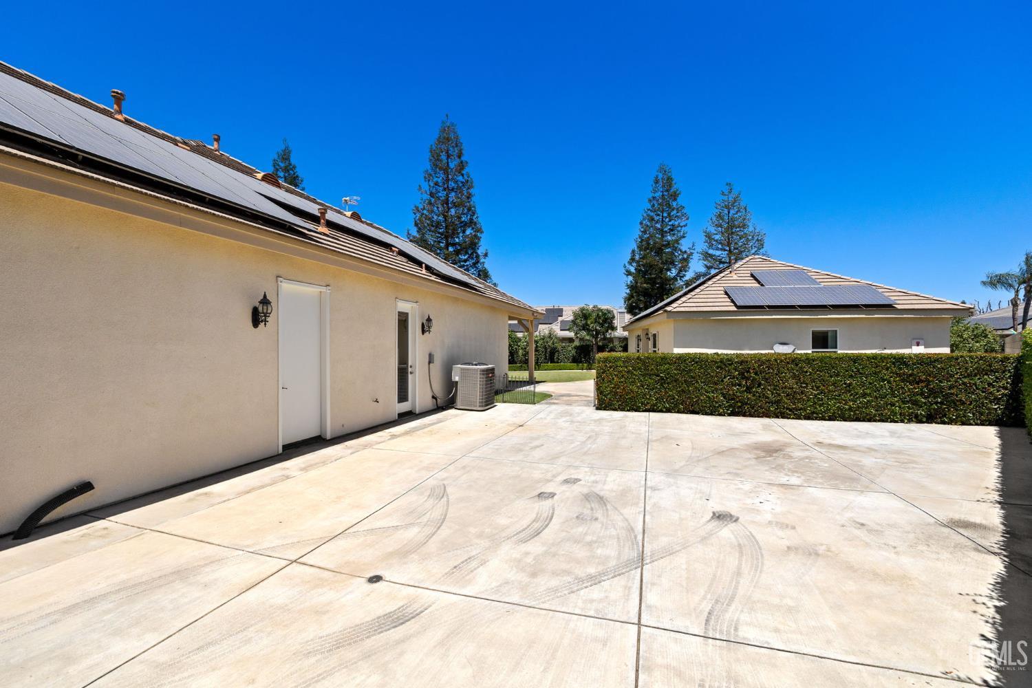 4300 Keyes Court