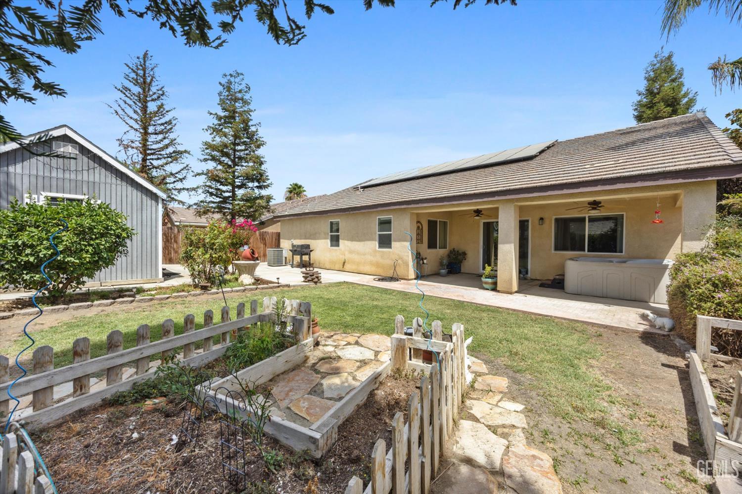9405 Red Rock Creek Way