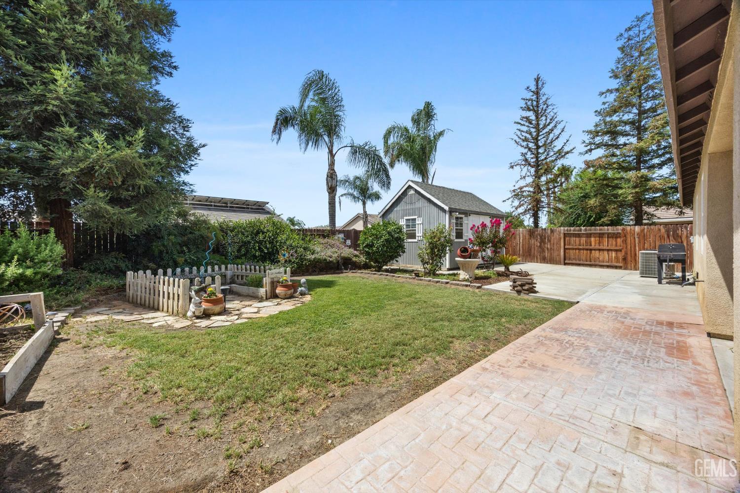 9405 Red Rock Creek Way