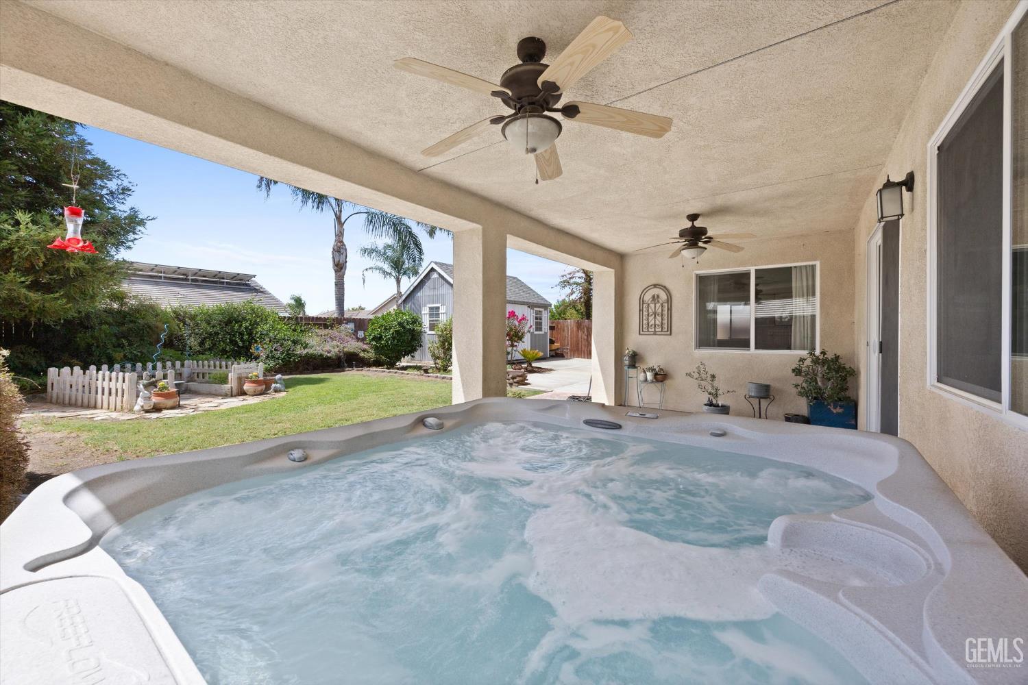 9405 Red Rock Creek Way