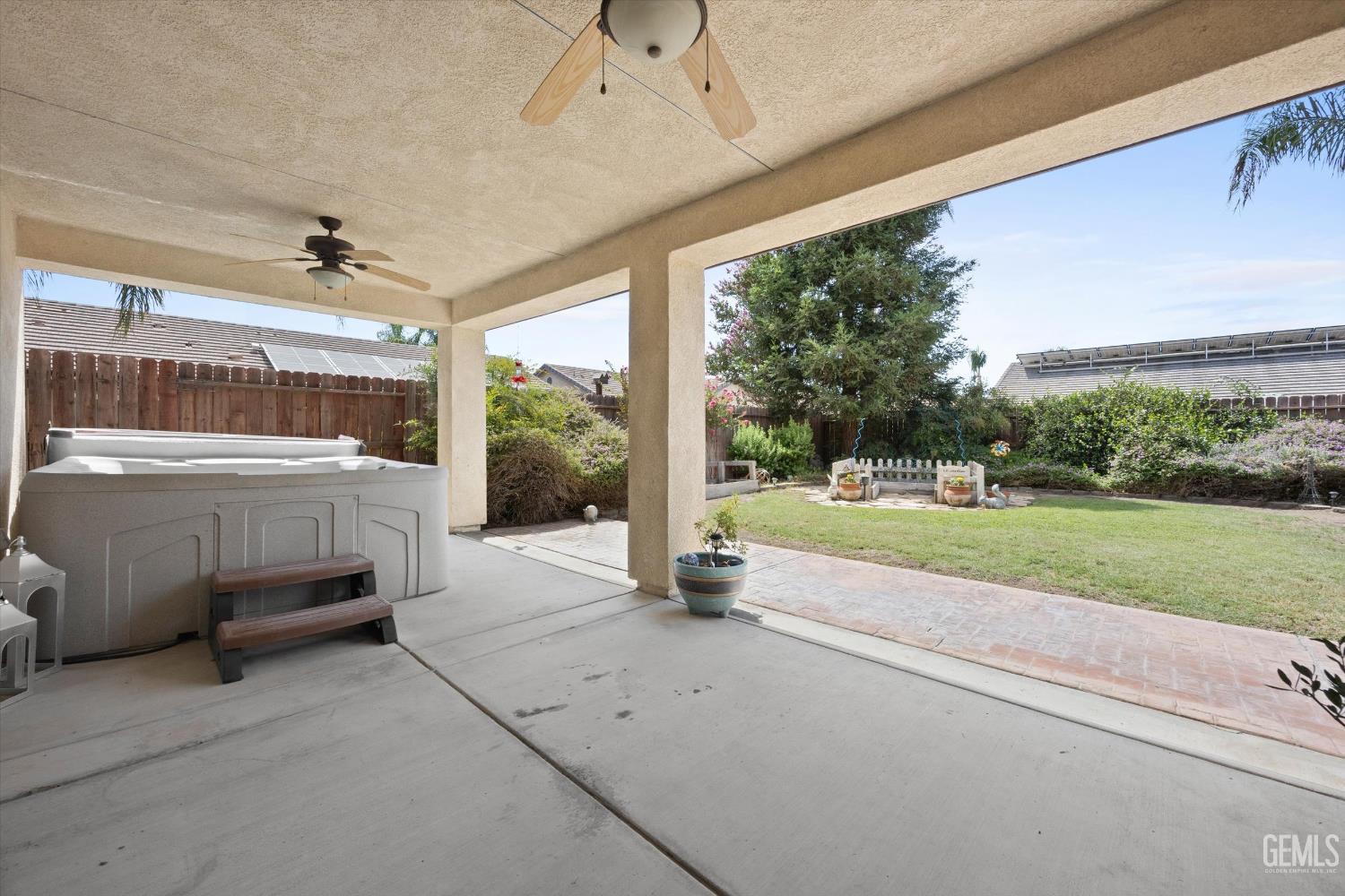 9405 Red Rock Creek Way
