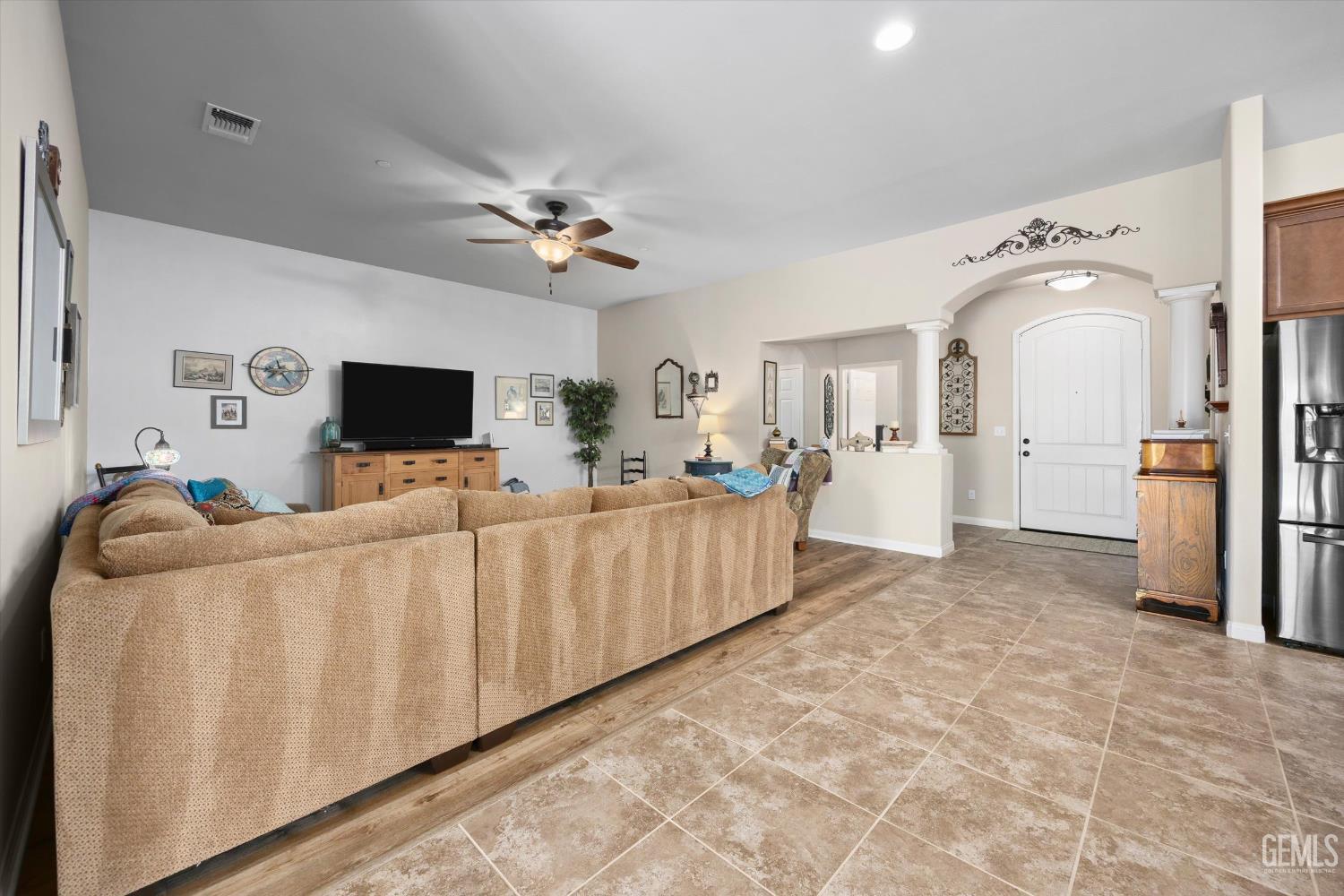 9405 Red Rock Creek Way