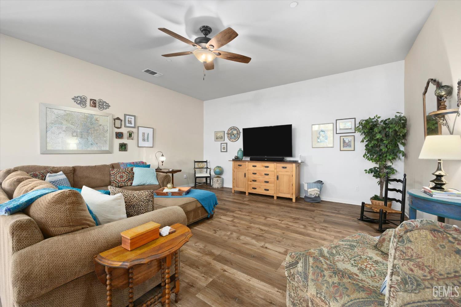 9405 Red Rock Creek Way
