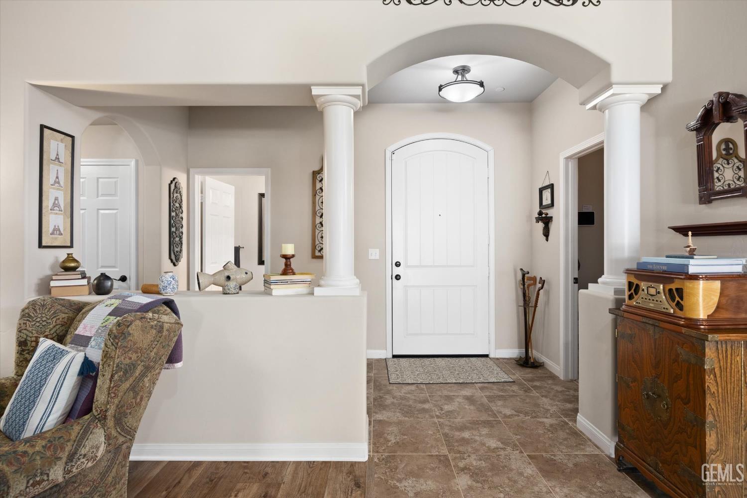 9405 Red Rock Creek Way