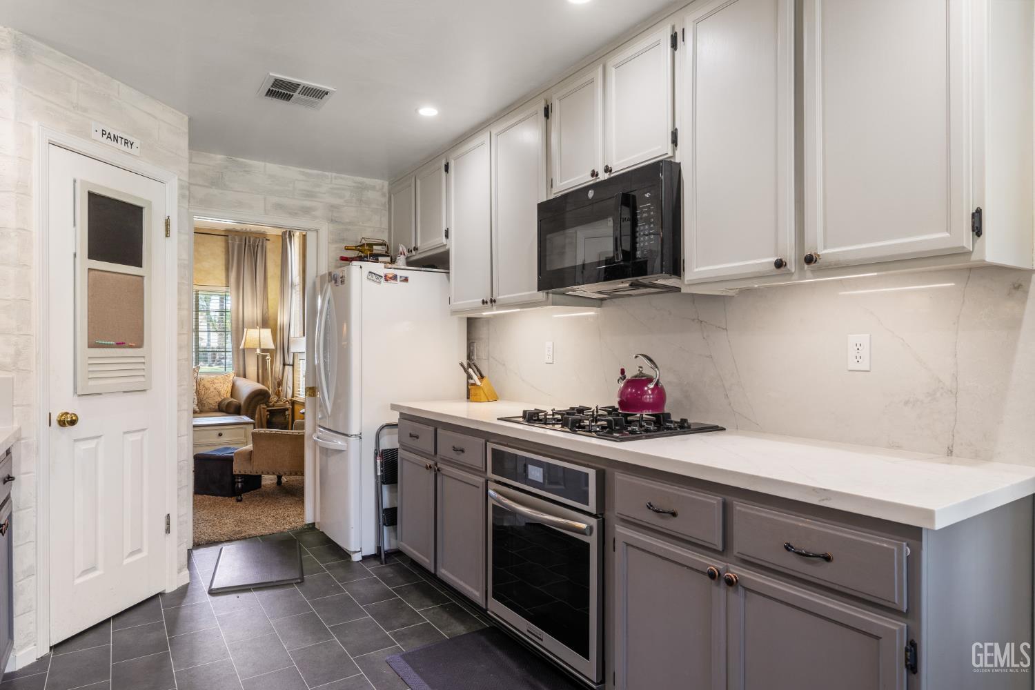 5508 Glacier Court