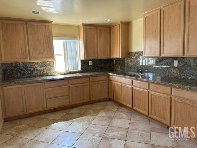 655 S Panama Lane