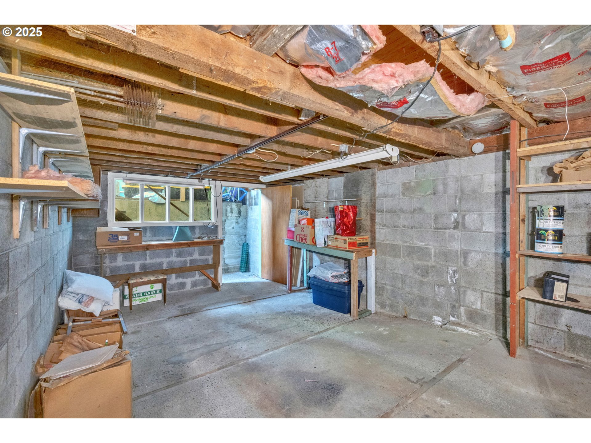 835 N HOLLADAY DR