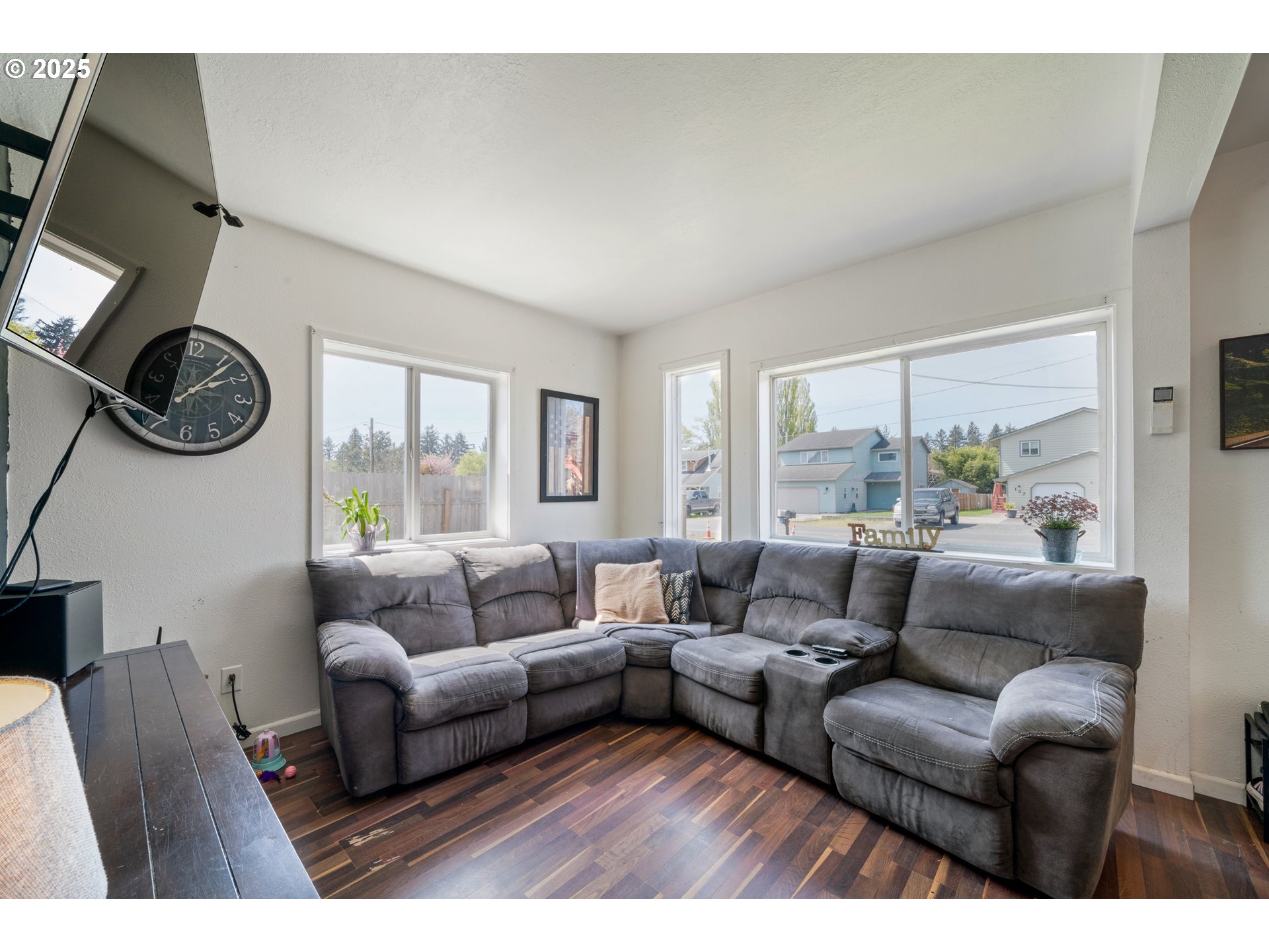 130/140 SW ALDER CT