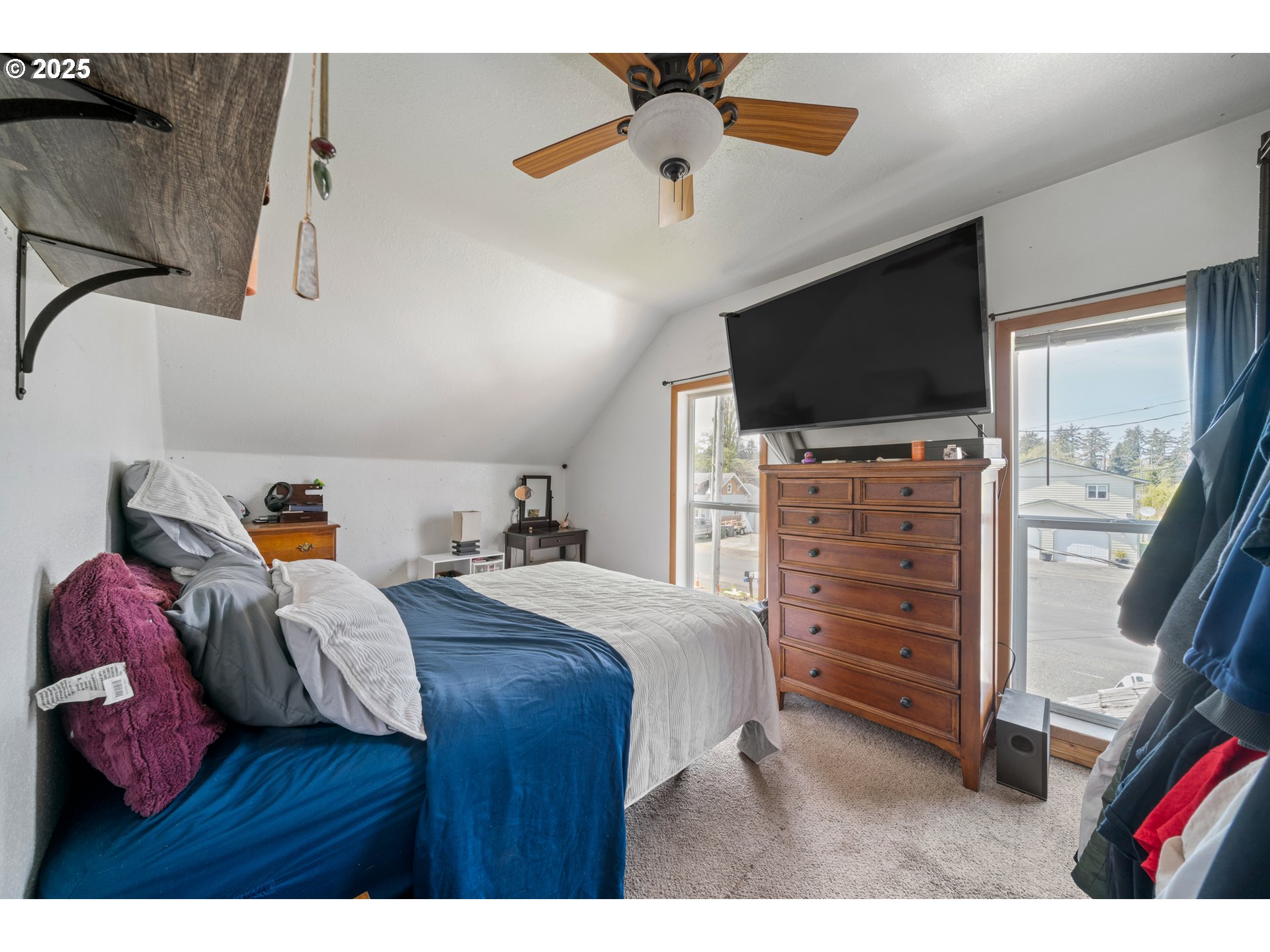130/140 SW ALDER CT