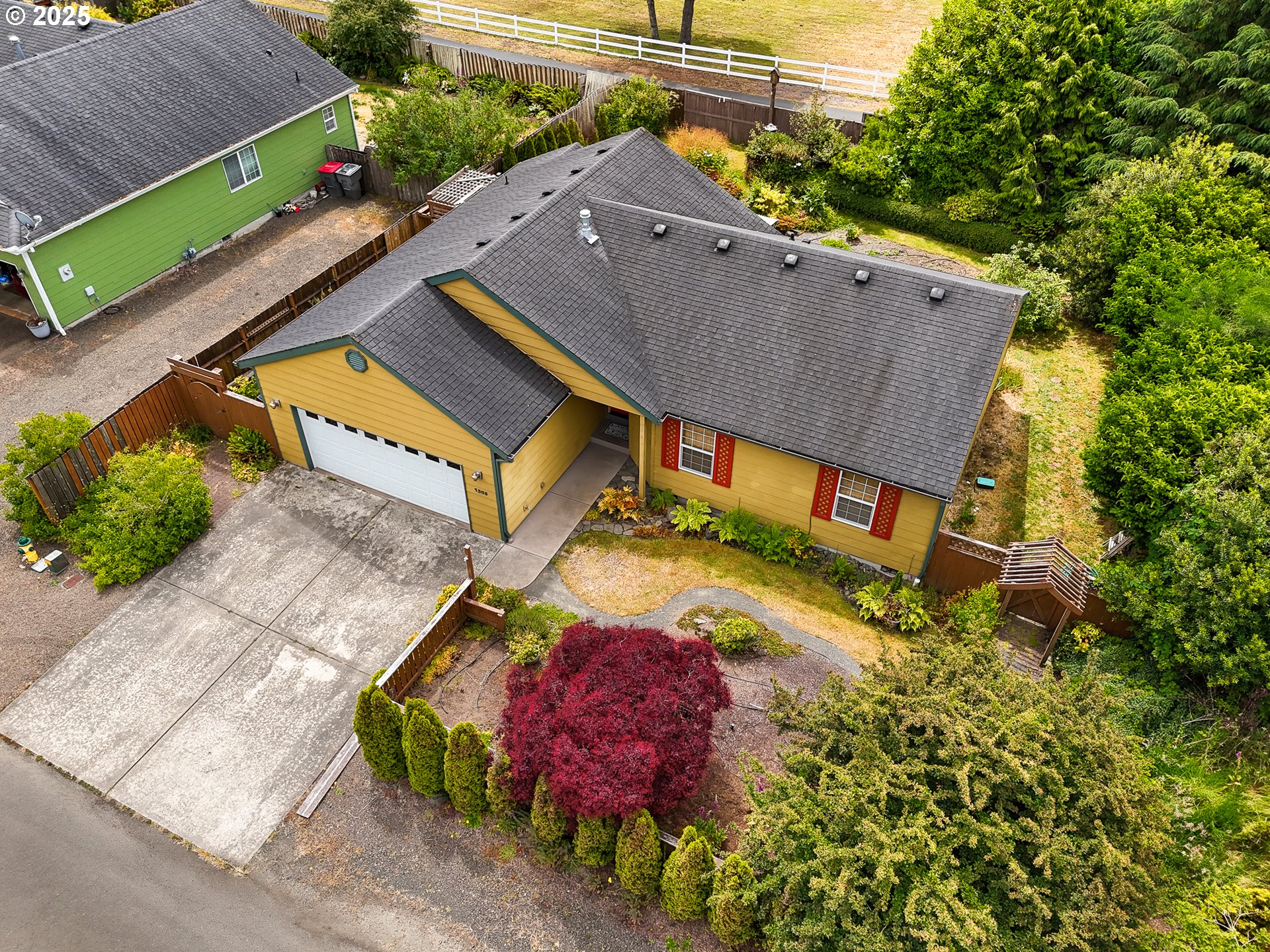1305 SANDY RIDGE RD