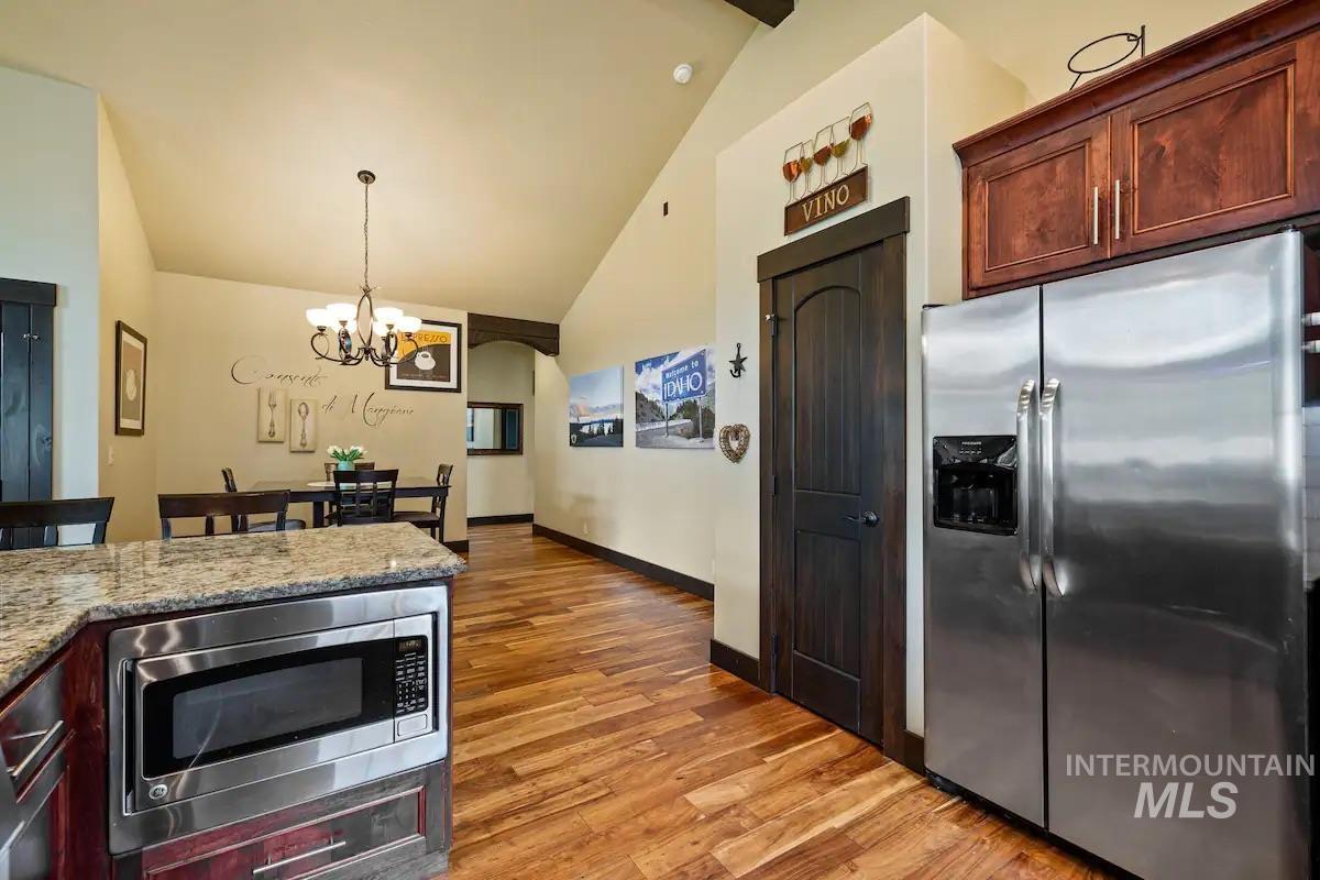 317 Mountain Cove