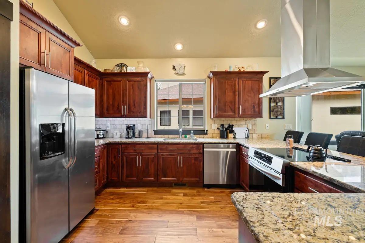 317 Mountain Cove