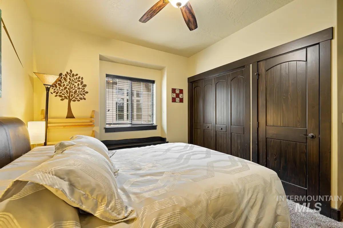 317 Mountain Cove