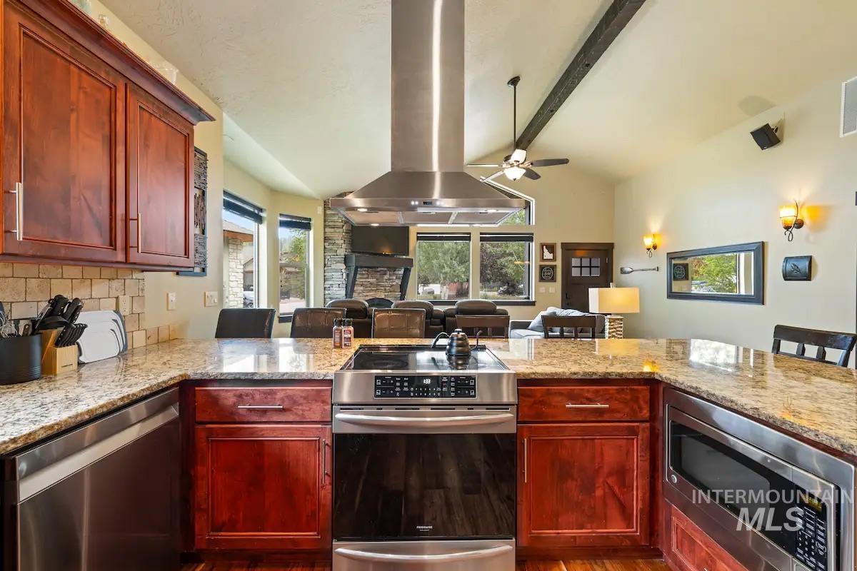 317 Mountain Cove