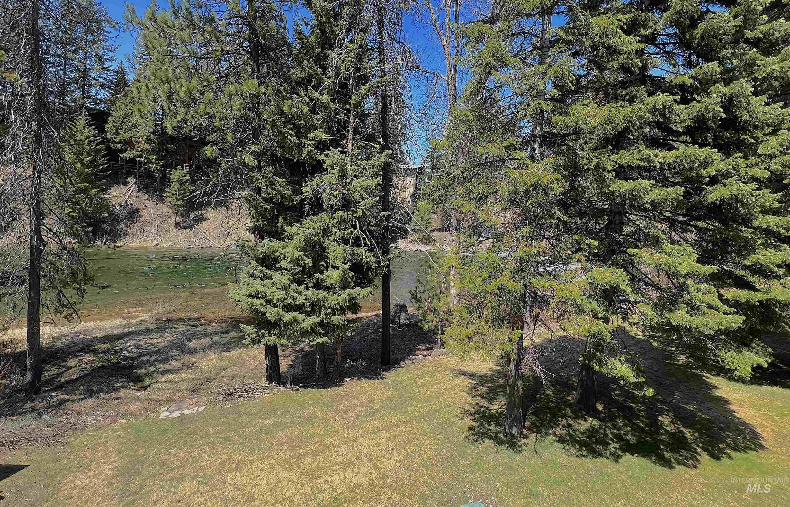 302 Mather Unit: C-18
