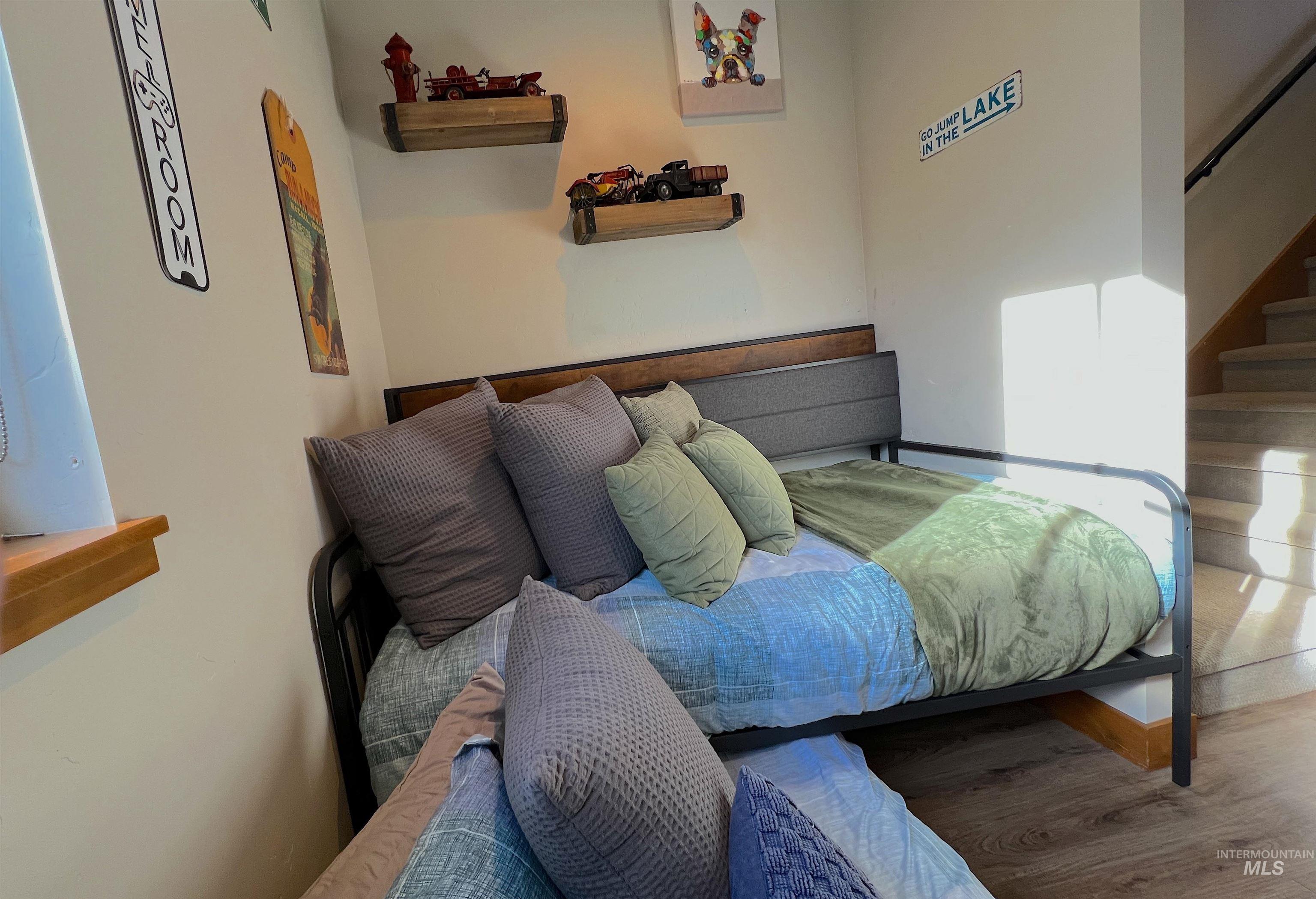 327 Silverpine Drive