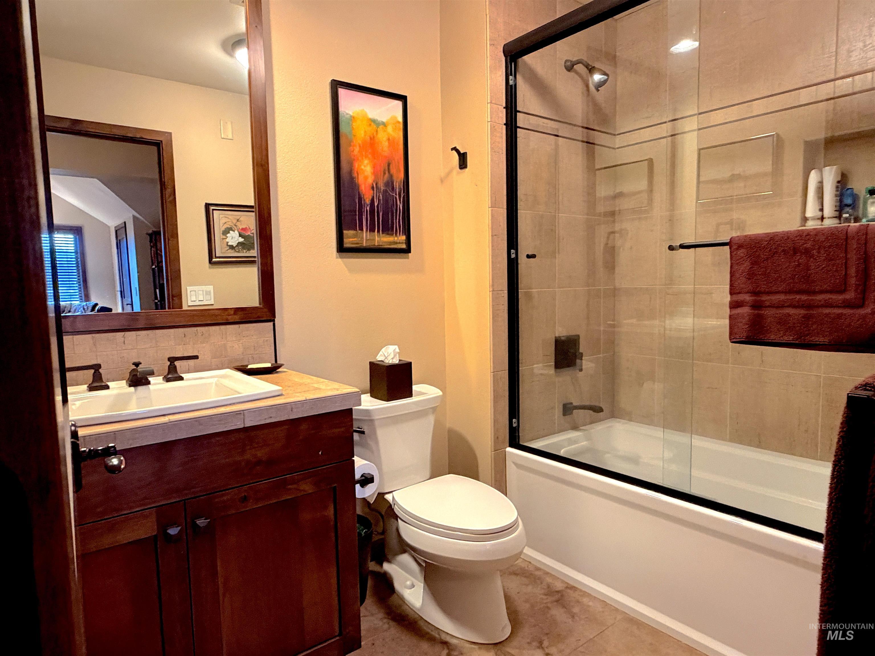 616 N 3rd Unit: 211