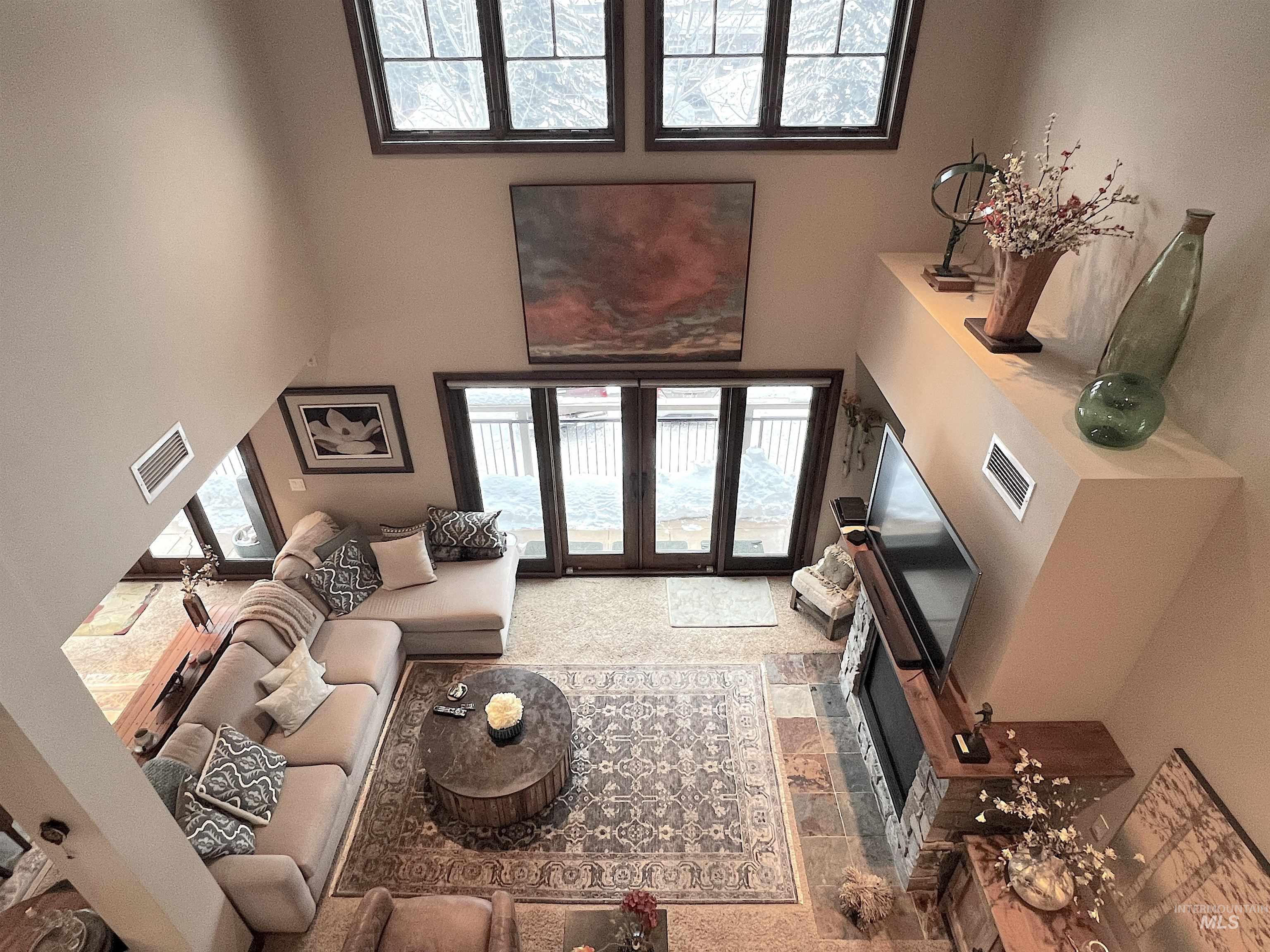 616 N 3rd Unit: 211