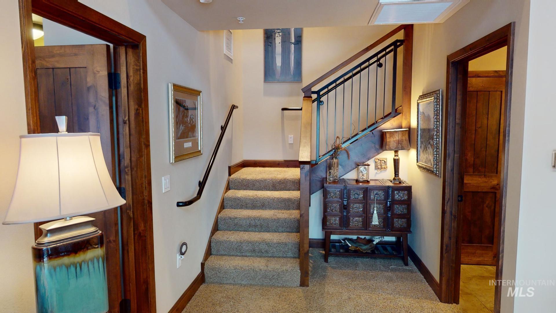 616 N 3rd Unit: 211
