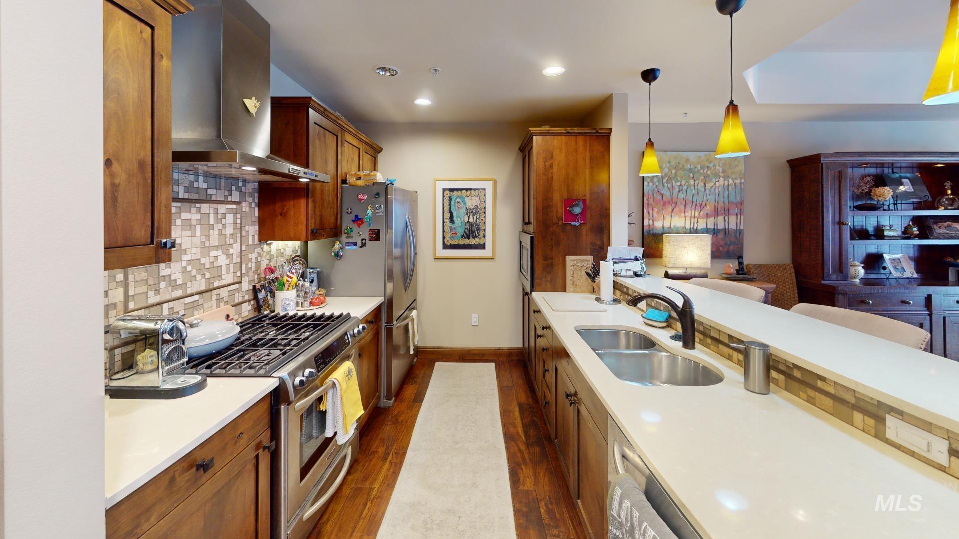 616 N 3rd Unit: 211