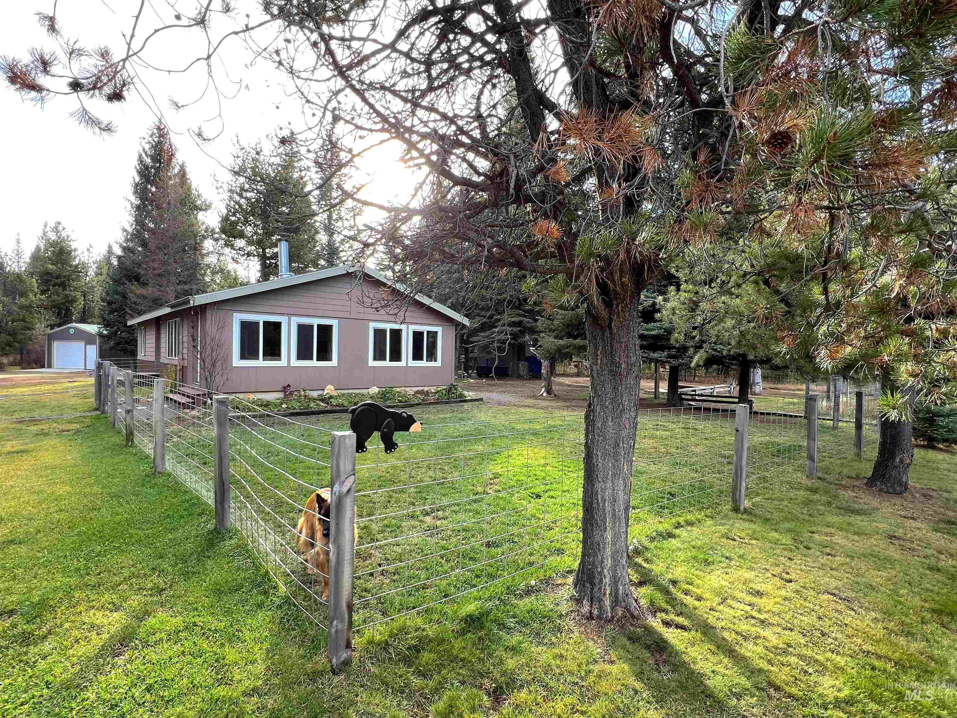106 Forest Place