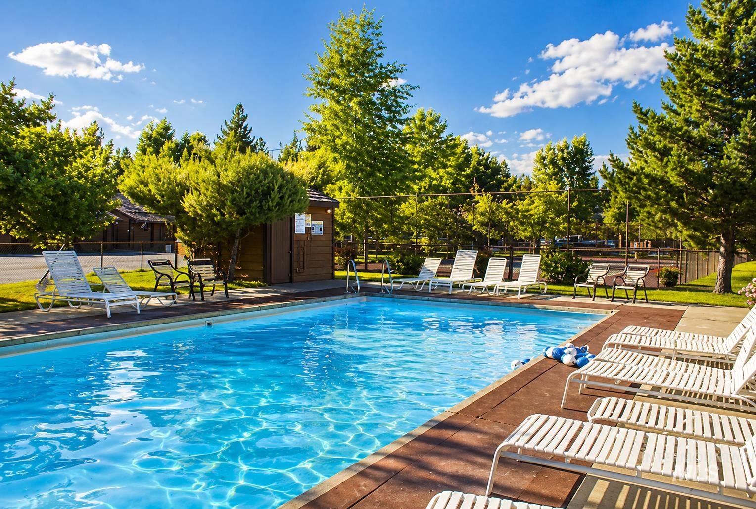 1630 Davis Ave Unit: #17