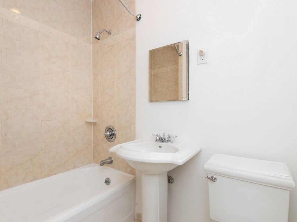 88 Mount Vernon St # 11