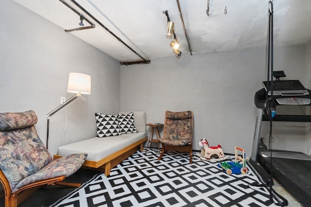 55 Rockvale Cir # 55