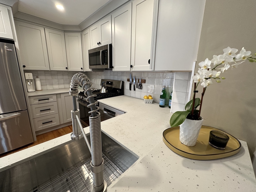 55 Rockvale Cir # 55